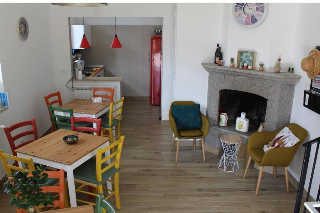 La Petite Famille Aparthotel Corchiano Eksteriør bilde